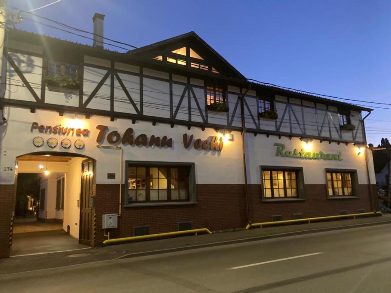 Pensiunea Tohanu Vechi Zărneşti Zewnętrze zdjęcie
